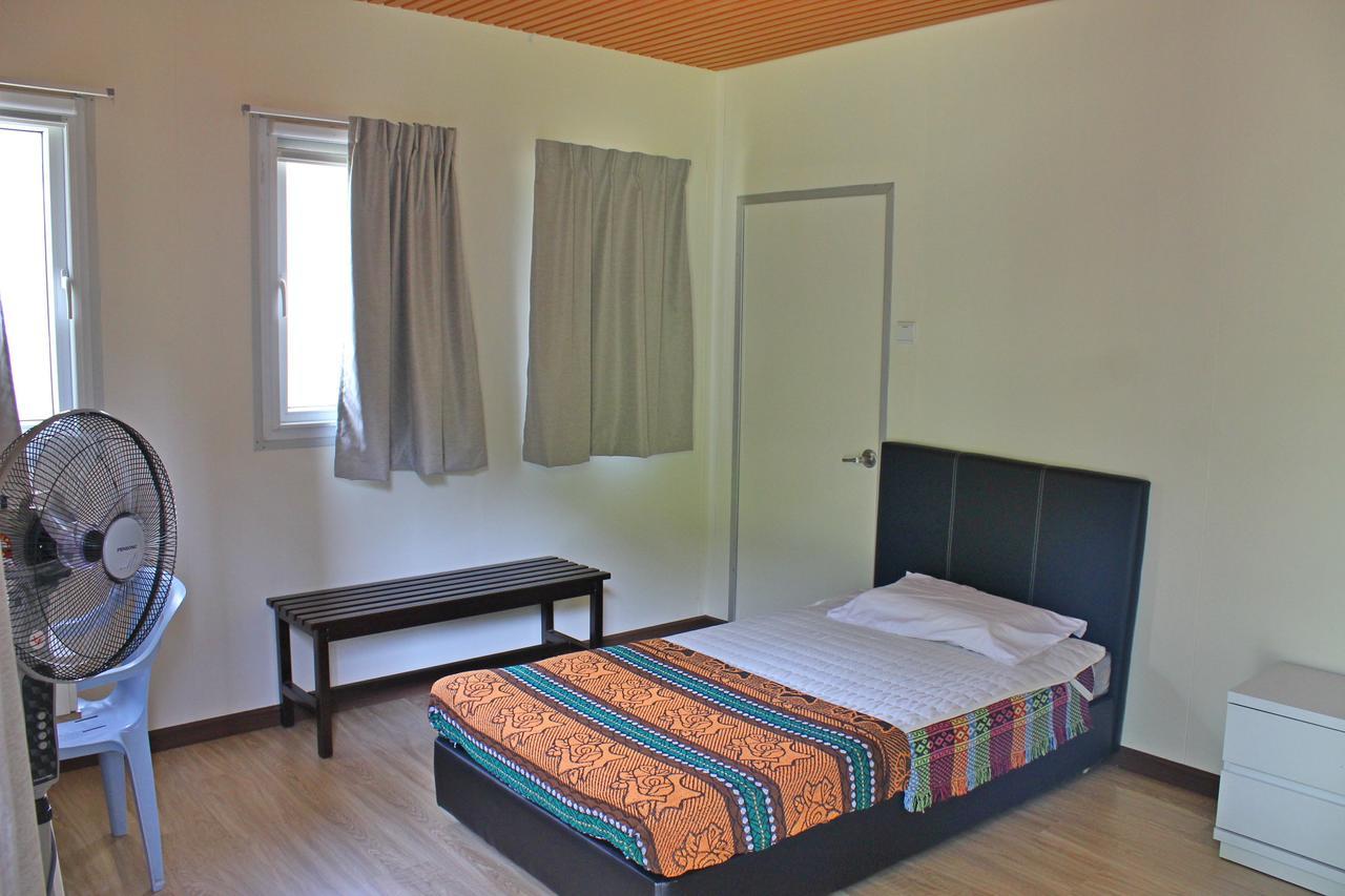 Kiulu Riverside Chalet Tamparuli Zewnętrze zdjęcie